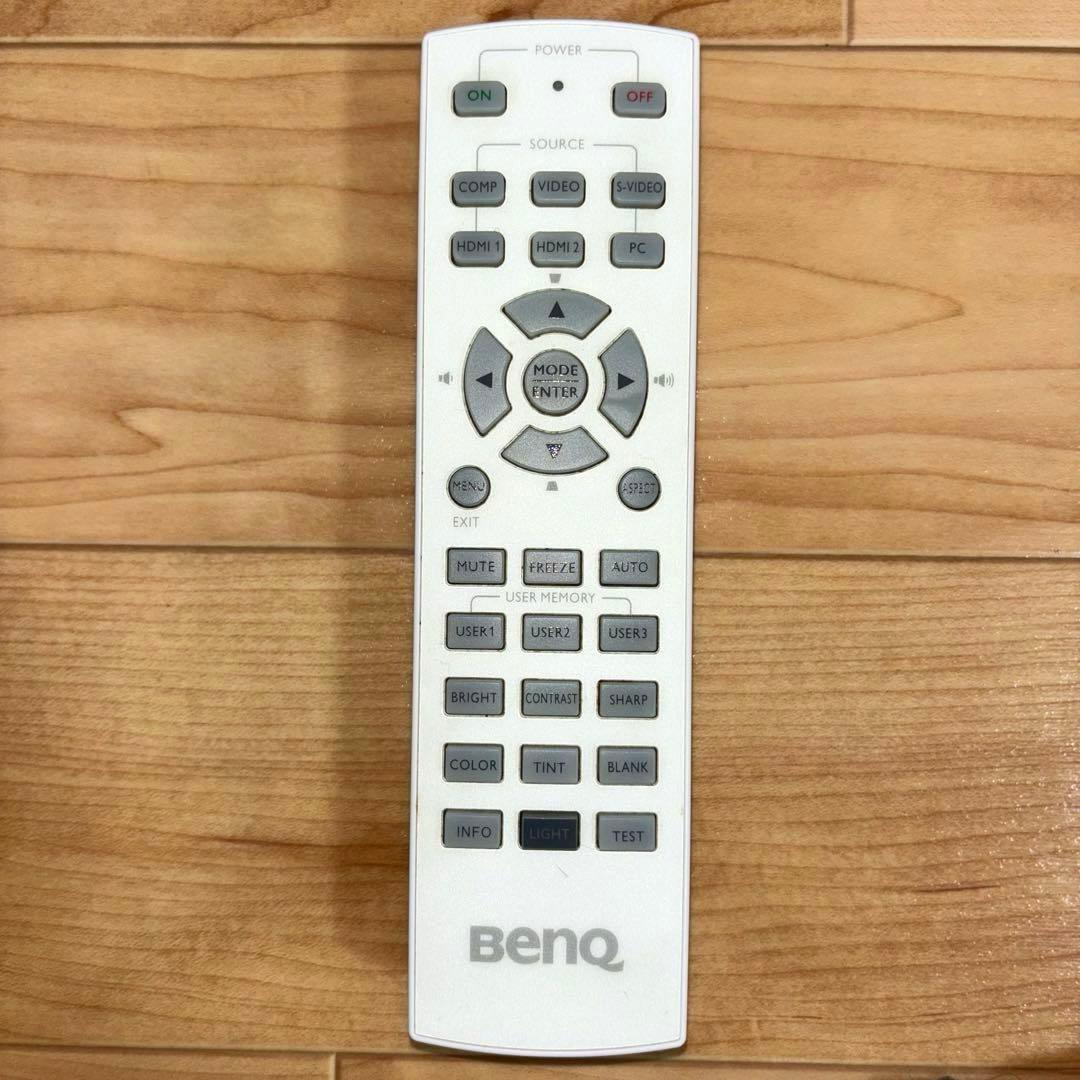 BenQ DLP W1060 プロジェクター ソフトキャリー付き