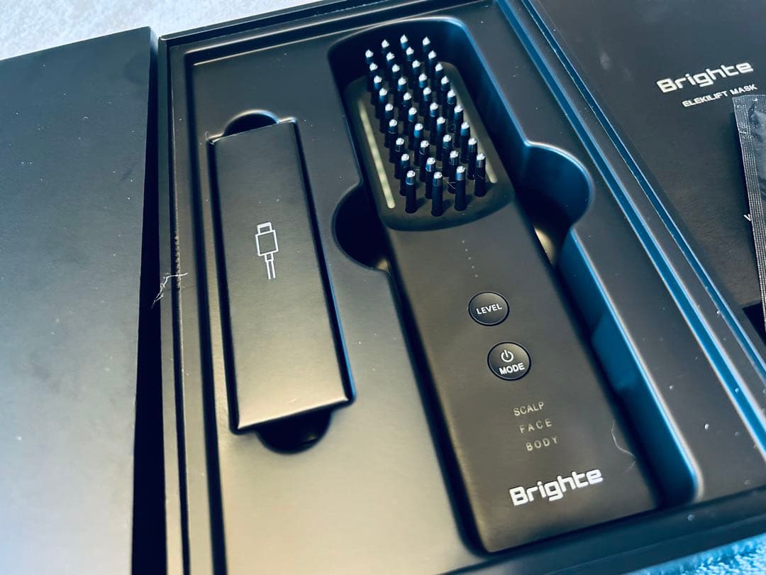 限定価格　Brighteエレキブラシ プラス　美顔器