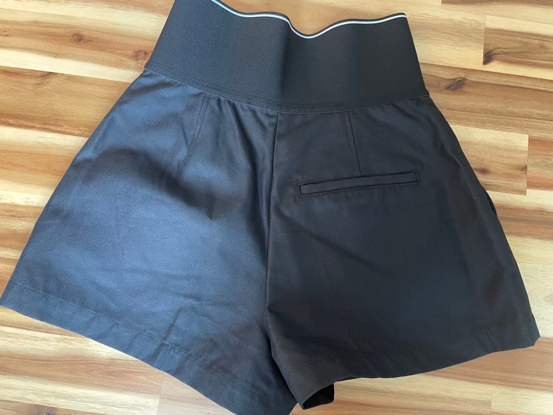 alexanderwang.ハイウエストロゴショートパンツ