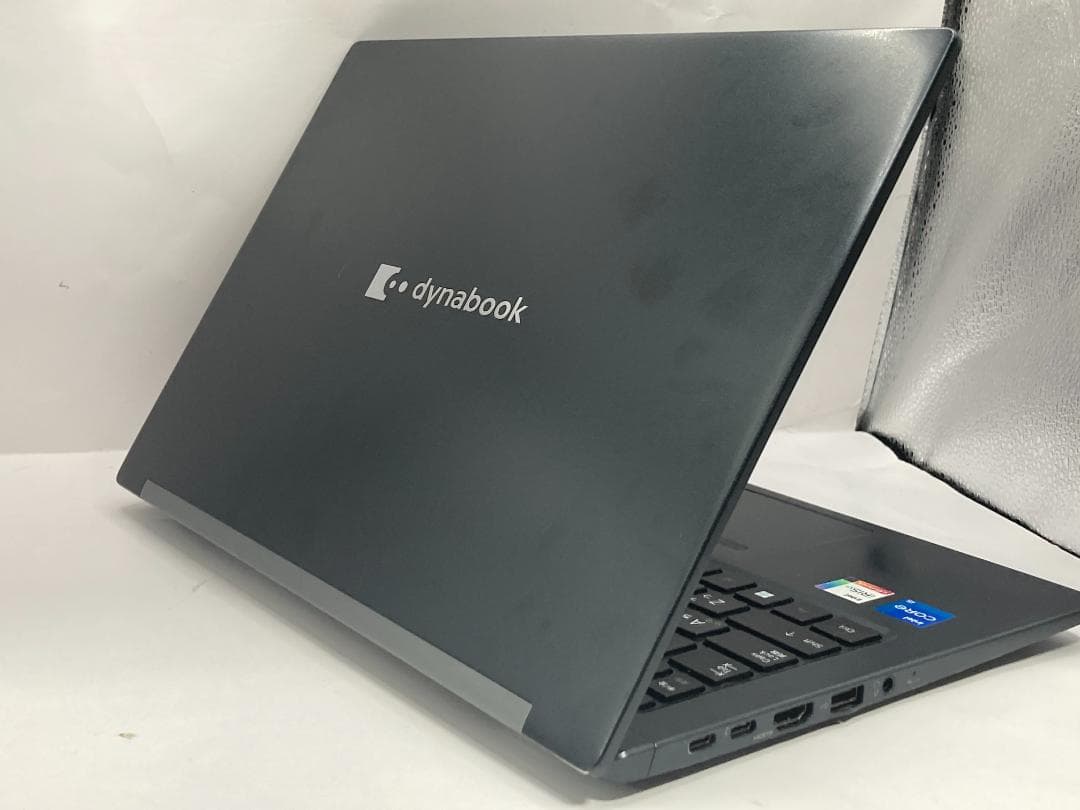 【爆速11世代i5】dynabook G83 16GB SSD512GB