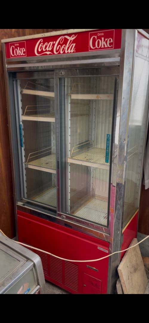 コカコーラ冷蔵庫　動作品　滋賀県稲枝駅近くにて引き渡し