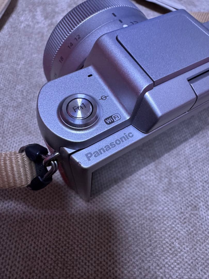 パナソニック LUMIX G DMC-GF7W ダブルズームレンズ　ピンク