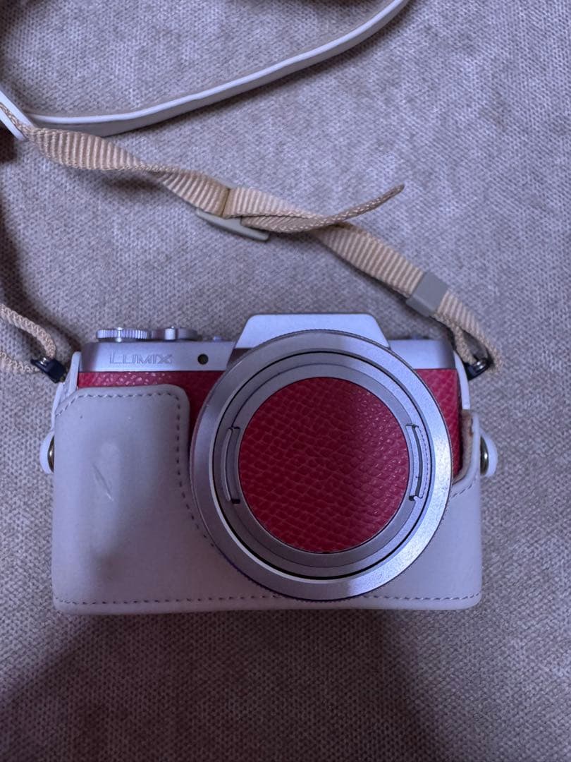 パナソニック LUMIX G DMC-GF7W ダブルズームレンズ　ピンク