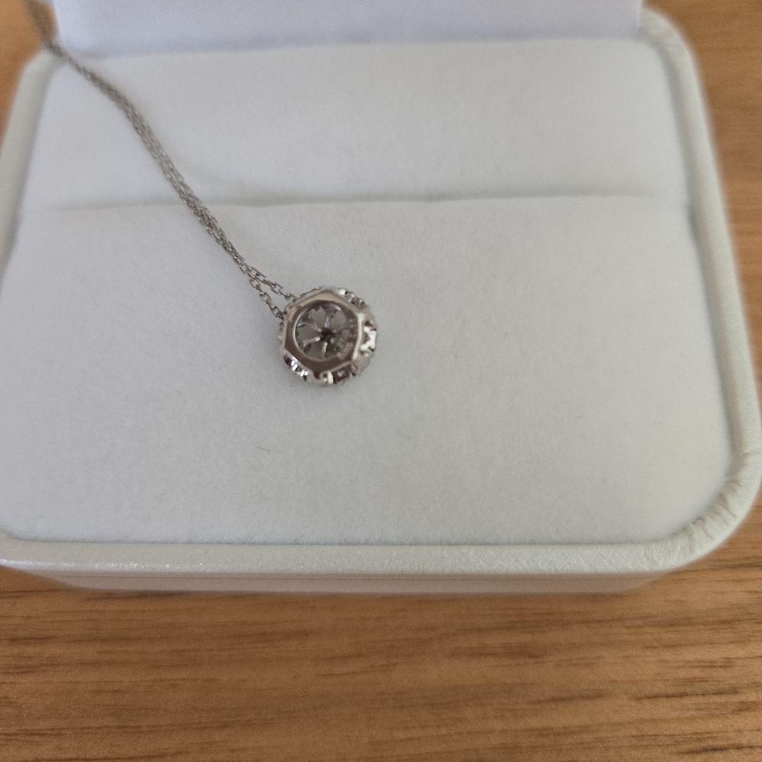 【新品未使用】Pt900 ダイヤモンドネックレス　ペンダント 0.28ct