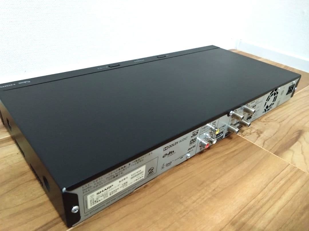 SHARP AQUOS BD-NW520【500GB 2番組同時録画】
