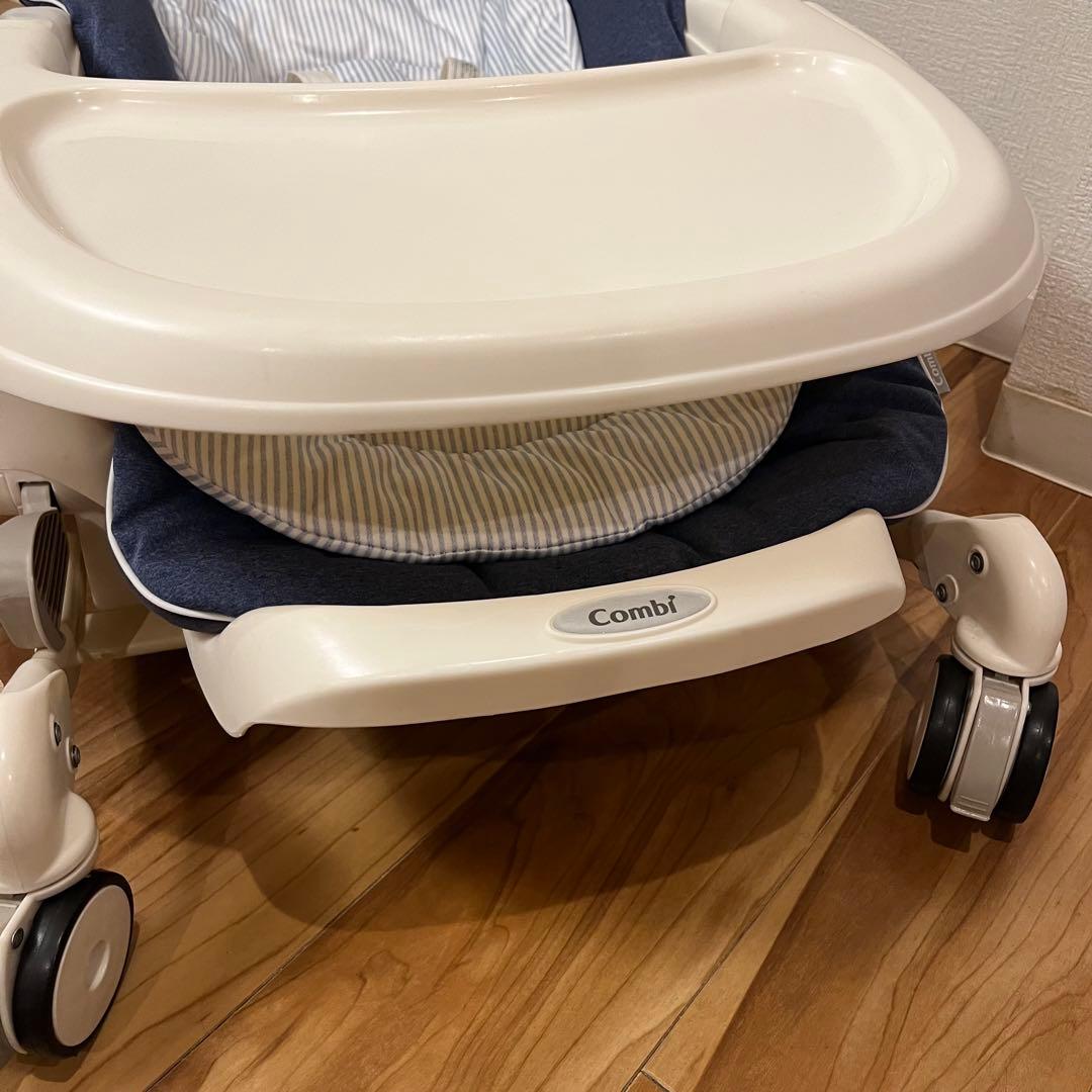 【美品・動作確認済】コンビ 電動 ハイローチェア ネムリラ4キャス AT