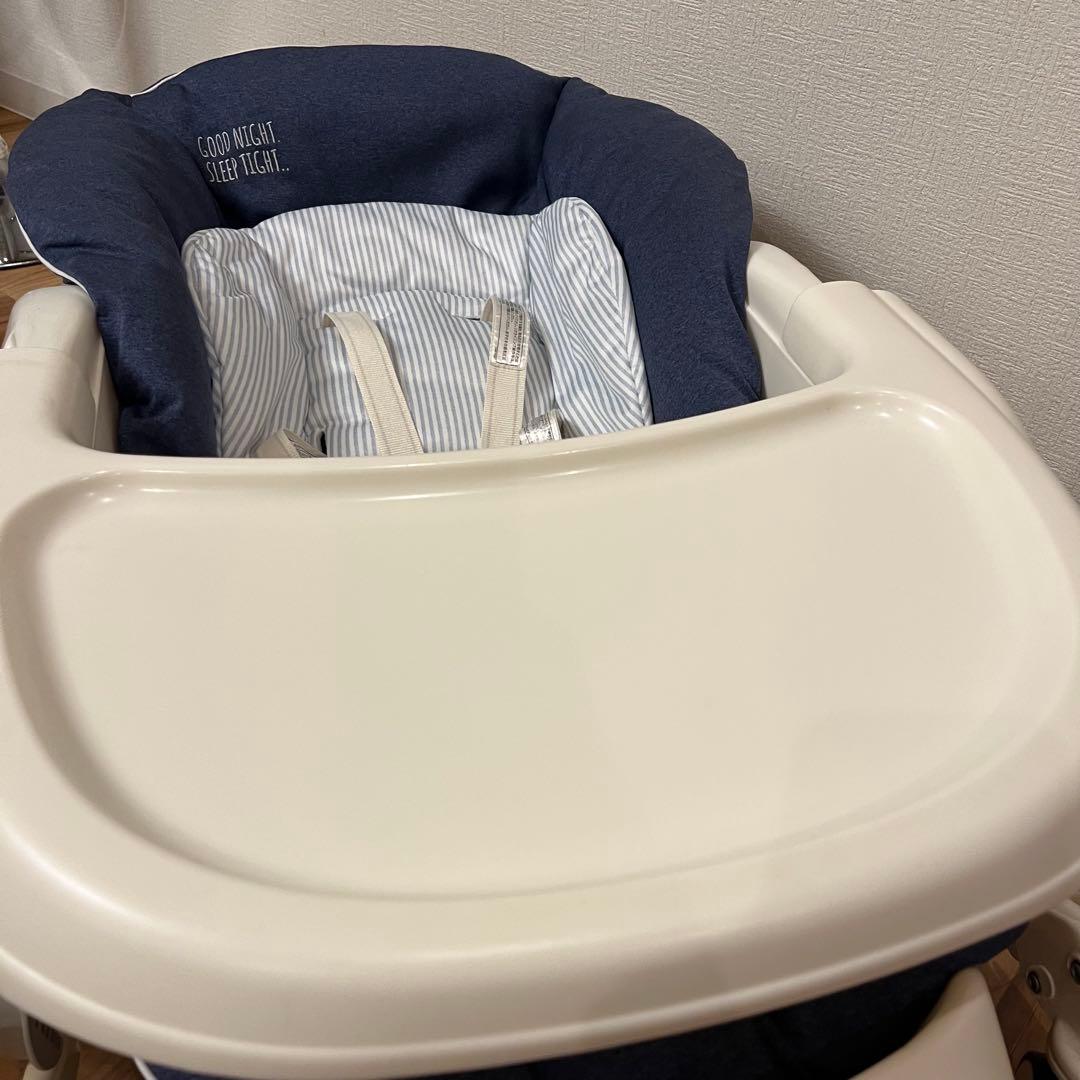 【美品・動作確認済】コンビ 電動 ハイローチェア ネムリラ4キャス AT