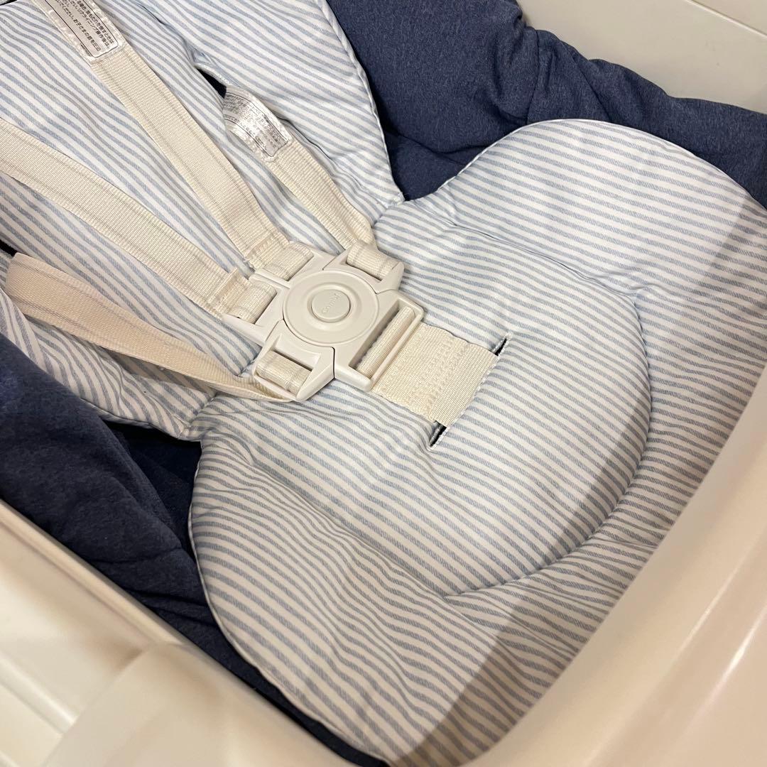 【美品・動作確認済】コンビ 電動 ハイローチェア ネムリラ4キャス AT