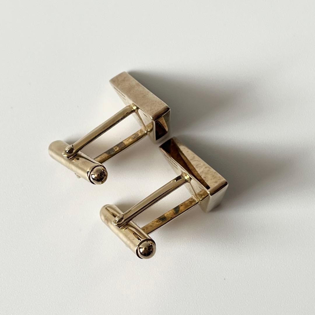 プラダ　カフス　トライアングルロゴ　925　ゴールド　黒　ブラック　2LG095