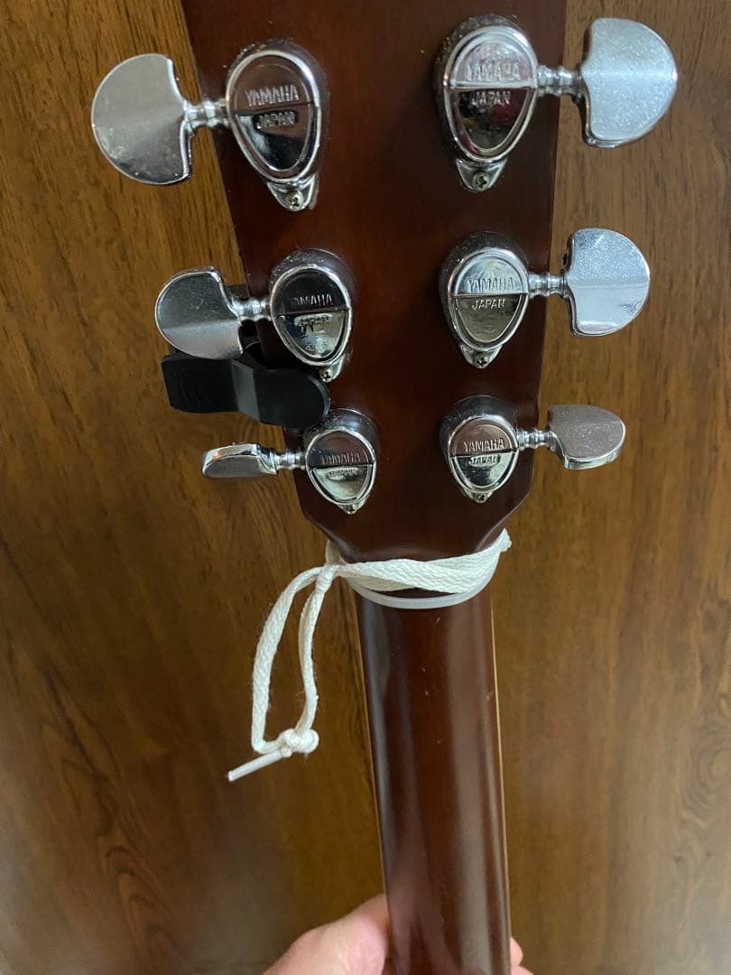 アコースティックギター　YAMAHA ヤマハ