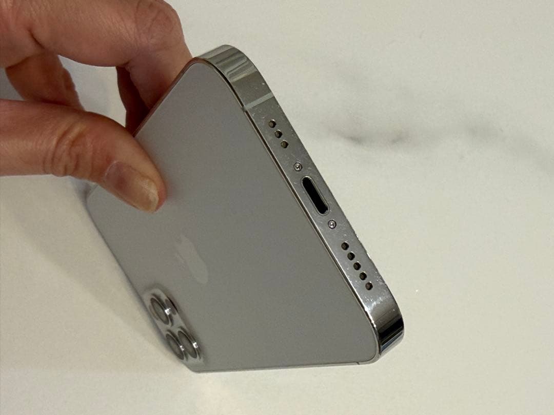 【美品】 iPhone 12Pro 256gb シルバー 付属品なし