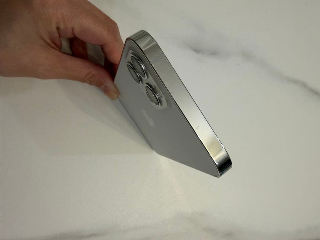 【美品】 iPhone 12Pro 256gb シルバー 付属品なし