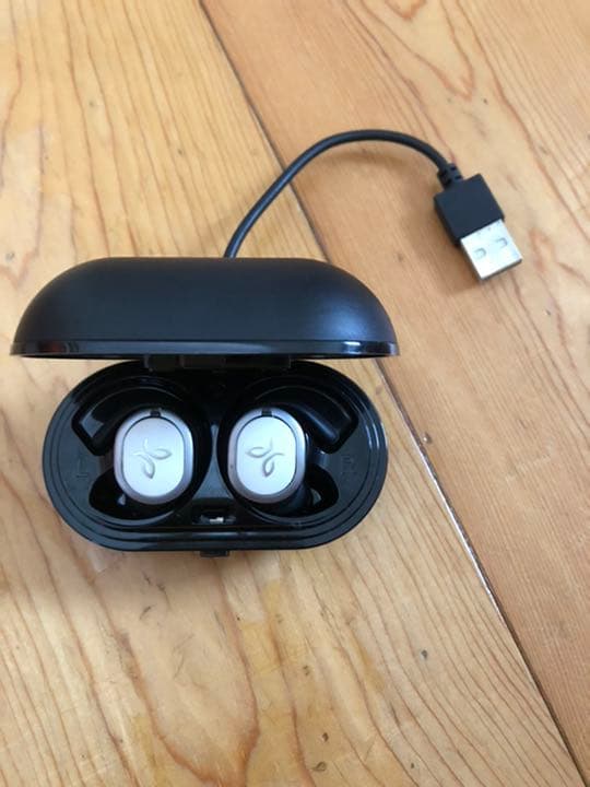 【定価の7割引】jaybird JBD-RUN-001WH