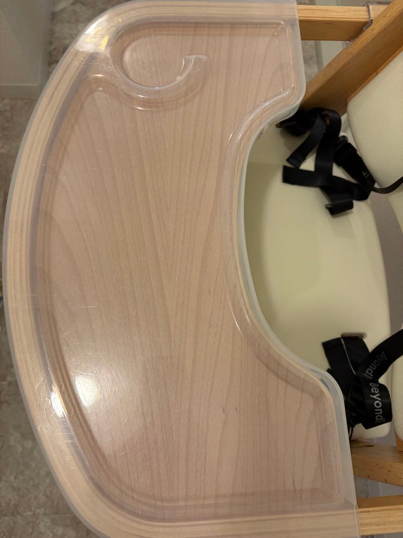 【組立て不要！美品】ビヨンド　ベビーチェアー