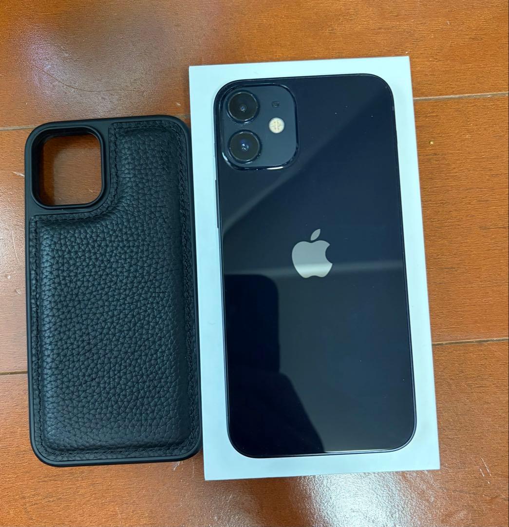 iPhone 12 mini 128GB 黒SIMフリー 箱付き 送料込み 美品