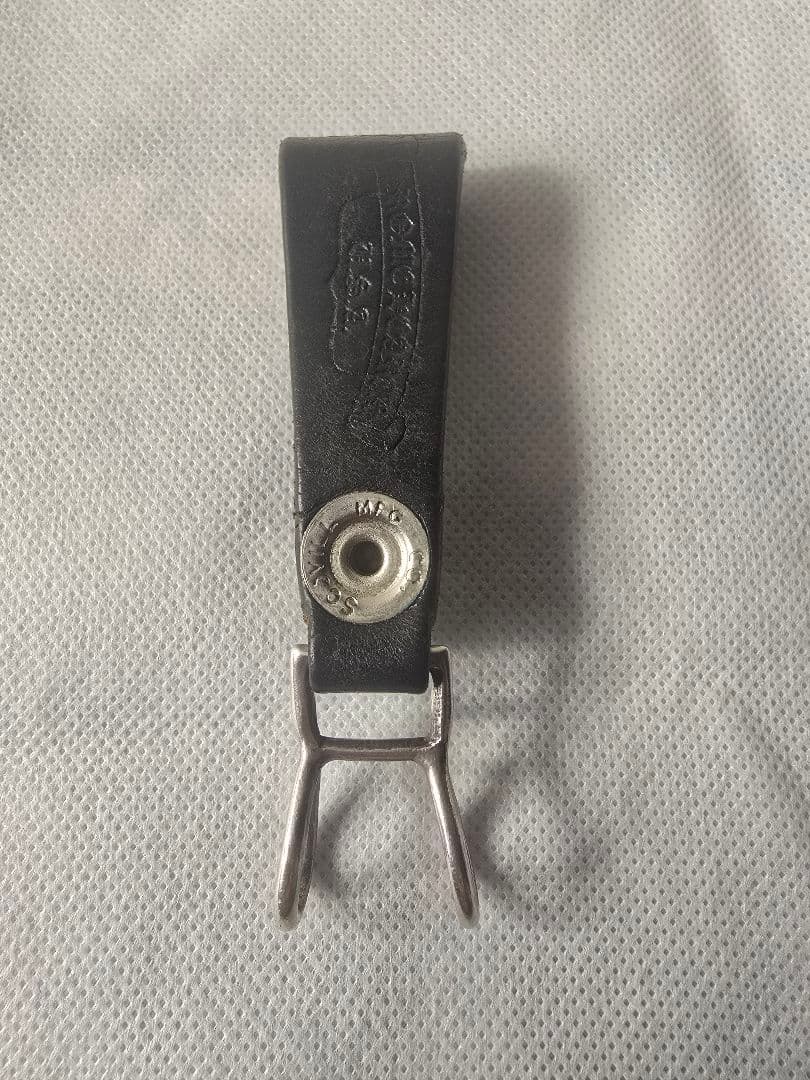 クロムハーツベルトループ(クロスボタン)