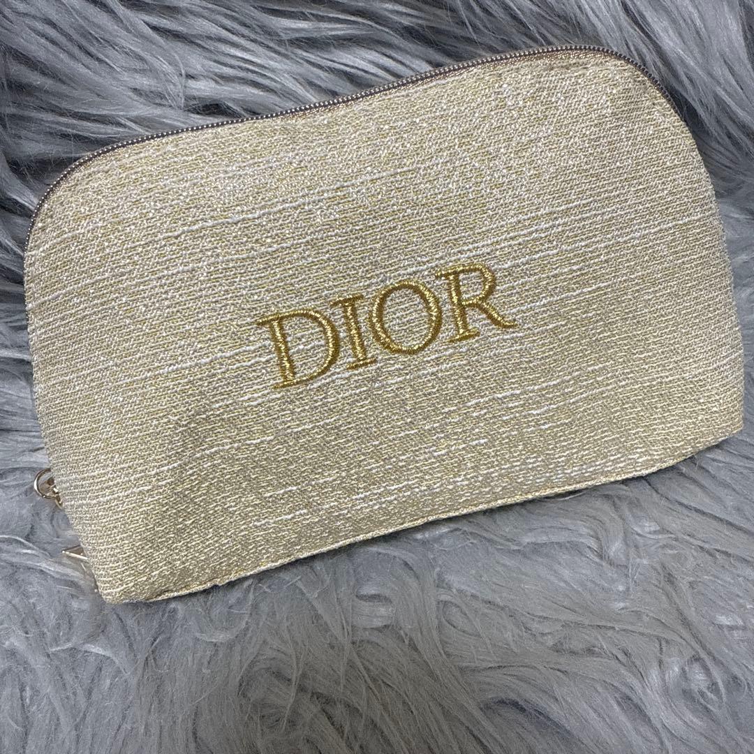 【新品】Dior ホリデーオファー2024年クリスマスコフレ