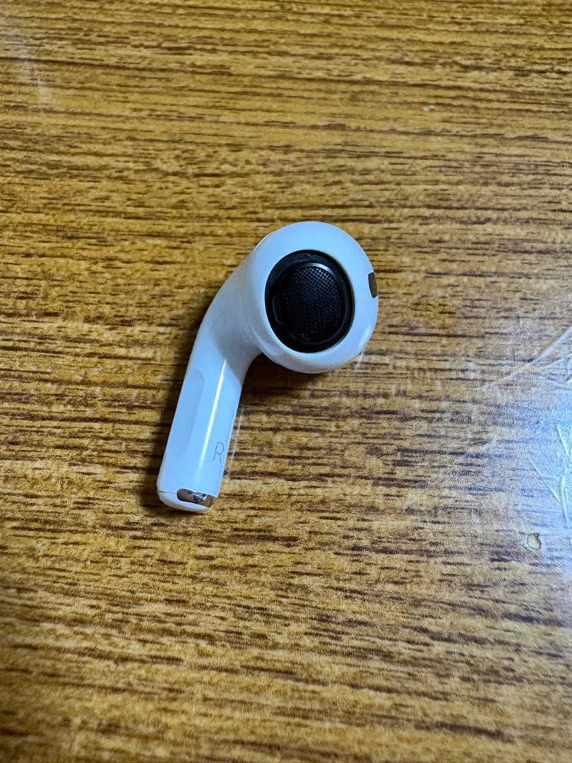 AirPods Pro 第2世代 Lightning A2698