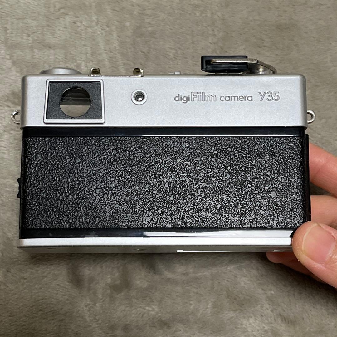 【送料込】 中古品 YASHICA digiFilm Camera Y35