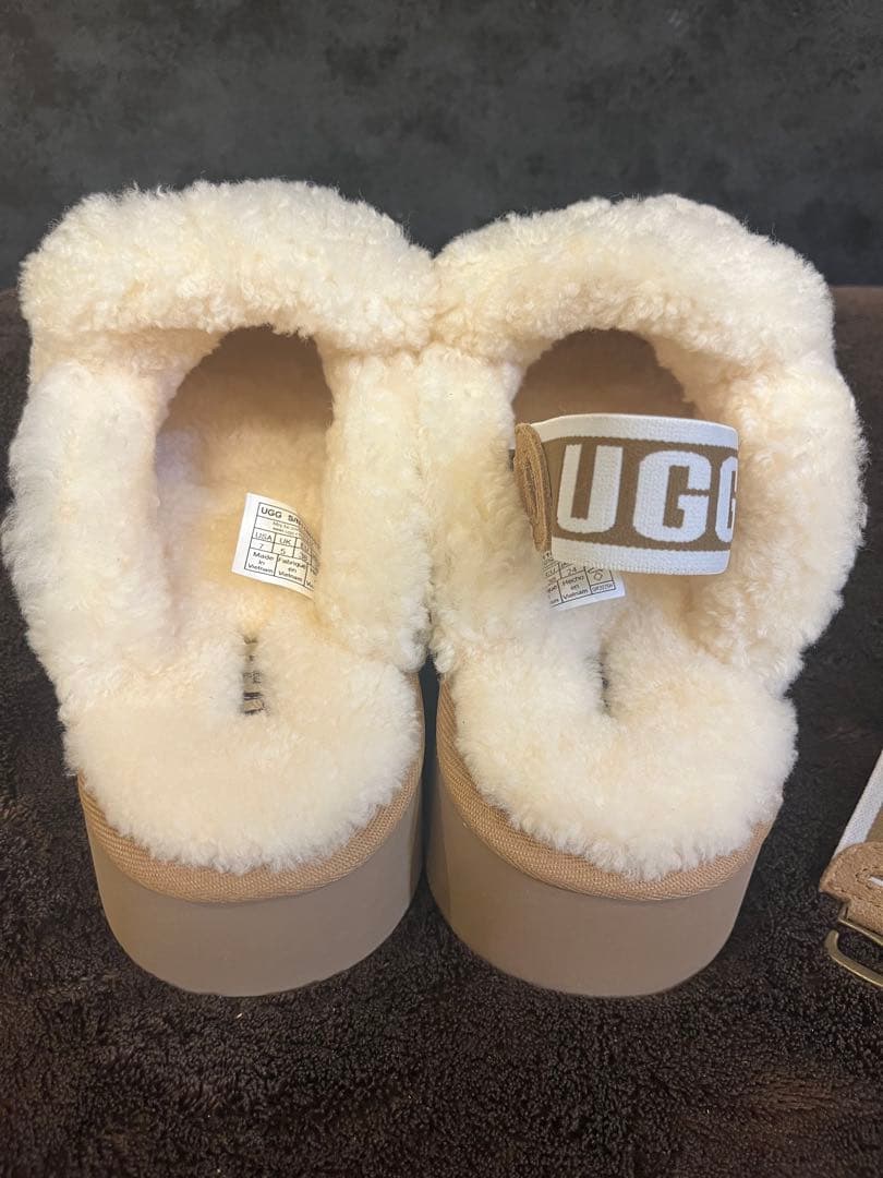UGG アグ ブラウン 厚底サボサンダル 24CM