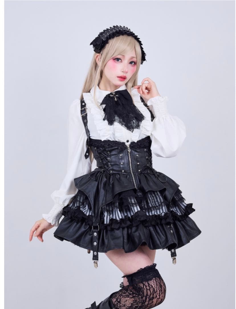 IMVAL QOOZA インヴァル クーザ レザースカート