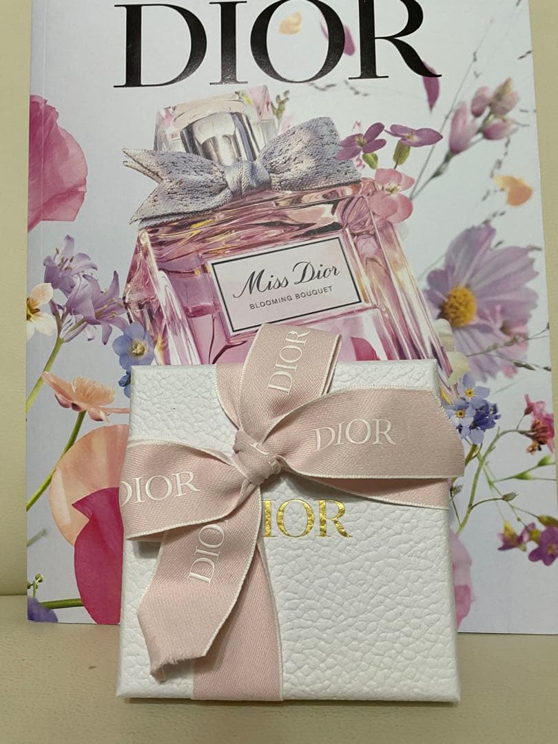 新品 CDミスディオール◆おまけ付◆ ①ボディジェル②ハンドクリーム③石鹸ソープ