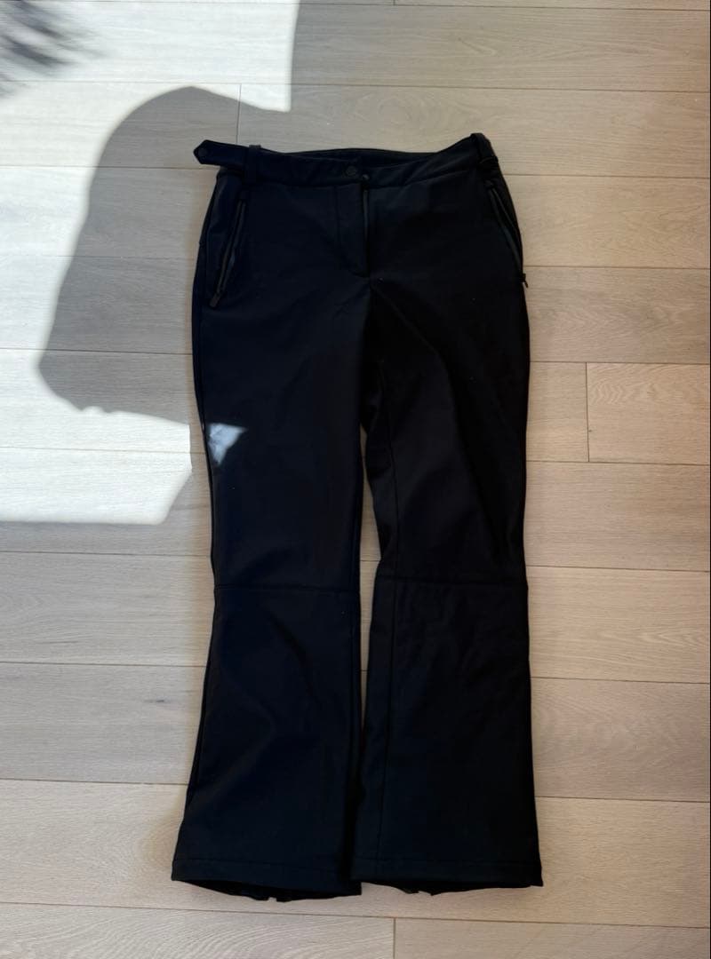 Zara スキーウエア　上下セット