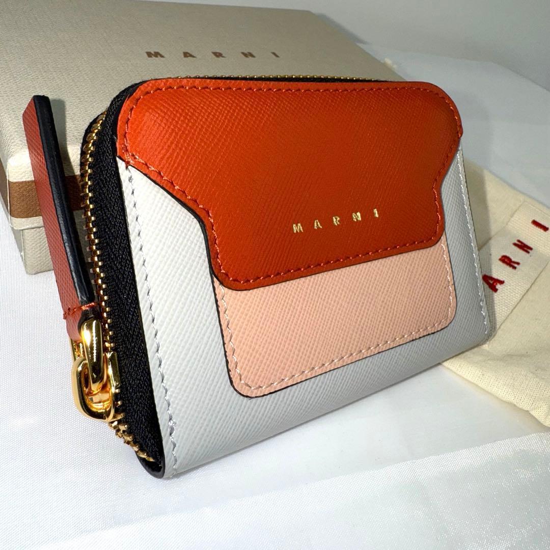 ✨極美品✨MARNI PORTAFOGLIO ZIP AROUND ケース
