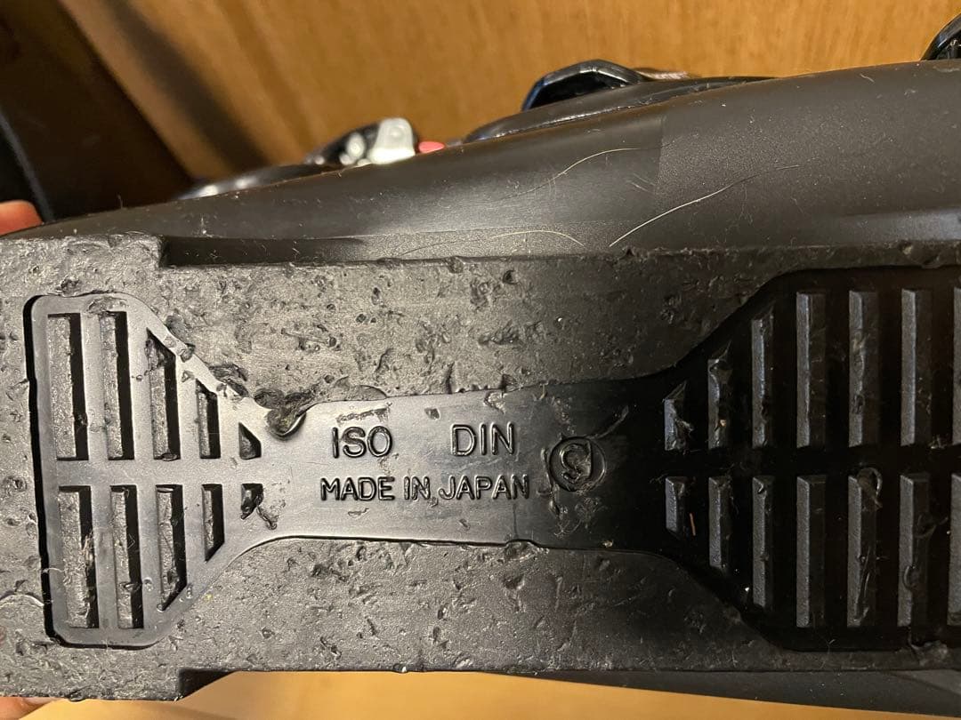 ☆綺麗です☆GENFACTORY☆27.0cm☆ブラック☆スキーブーツ☆