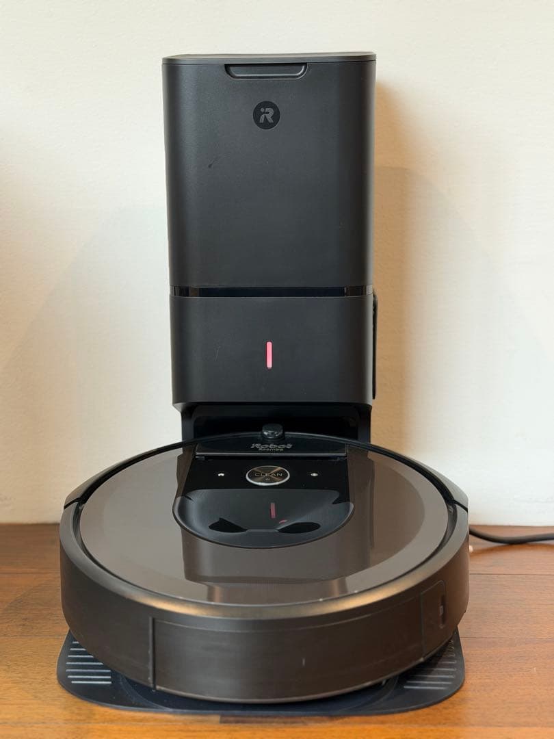 iRobot Roomba i7+ 本体 ルンバ 紙パック付き i7550