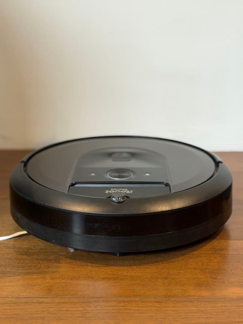 iRobot Roomba i7+ 本体 ルンバ 紙パック付き i7550