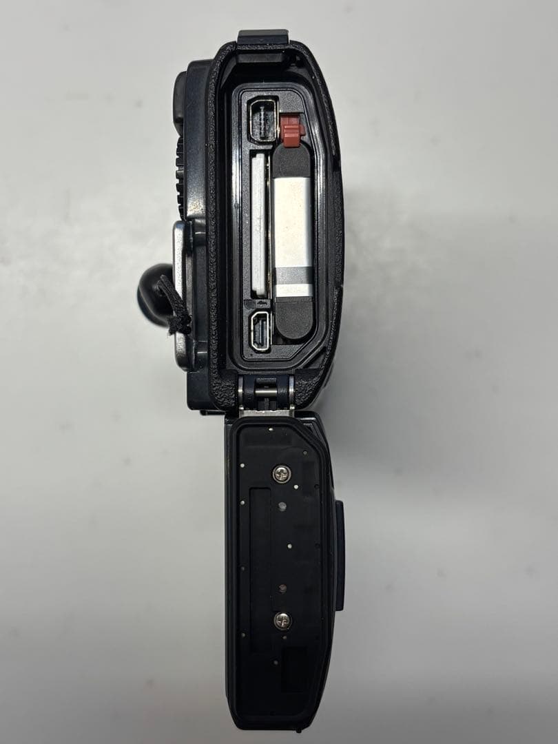 Olympus Tough TG-850 コンパクトデジタルカメラ