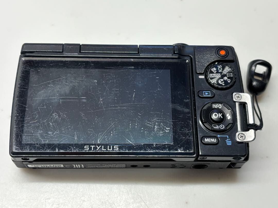 Olympus Tough TG-850 コンパクトデジタルカメラ