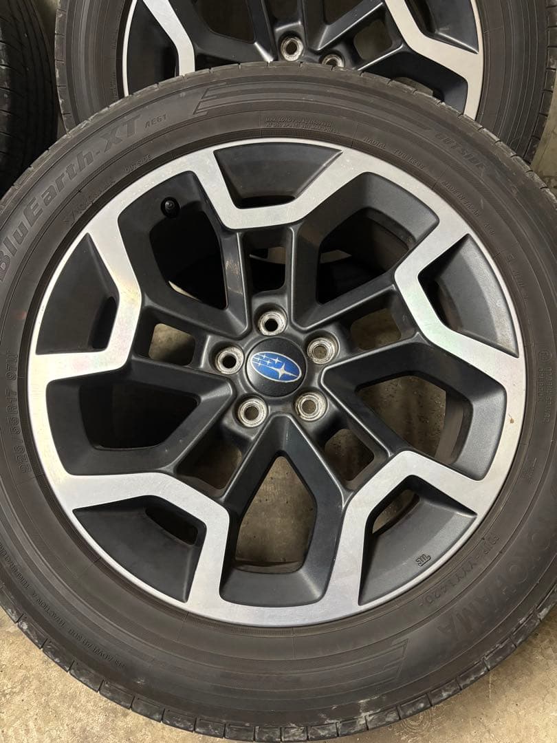 スバルXV GP7純正ホイール&ヨコハマ　ブルーアースXT225/55R17