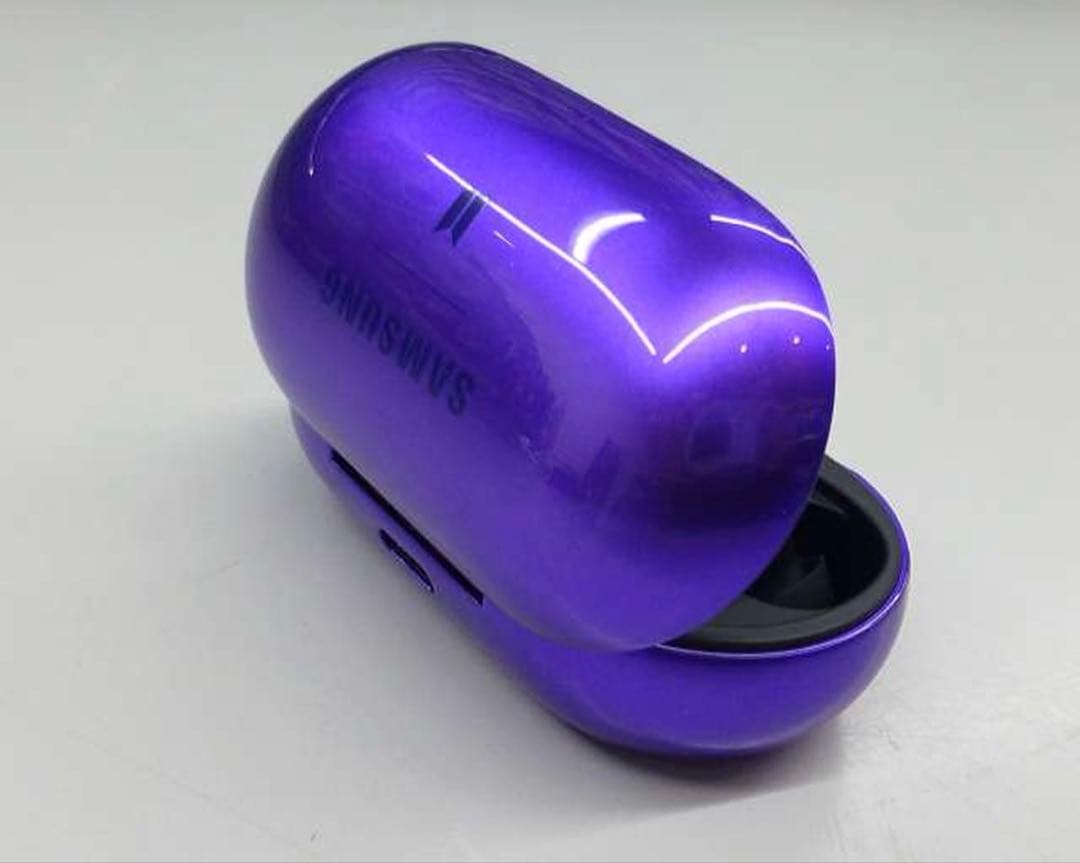 BTSワイヤレスイヤホン　 コラボ カード付き