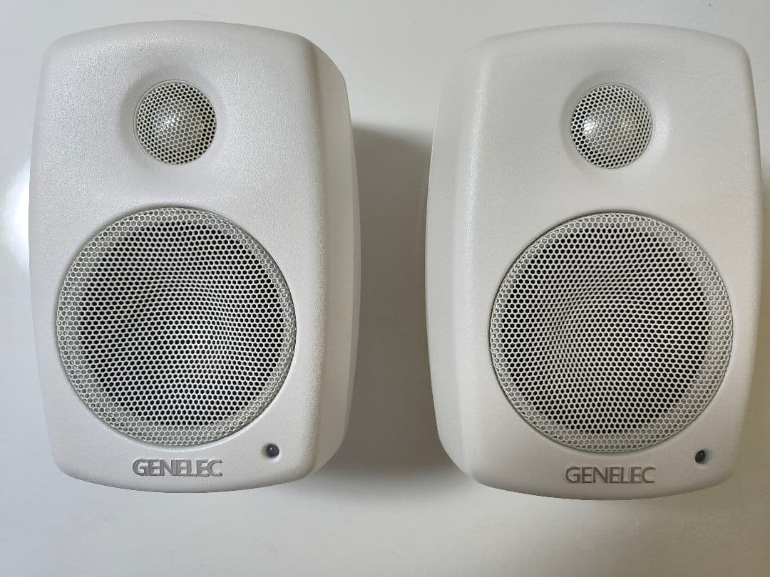 GENELEC G ONE ホワイト スピーカー 白 ジェネレック ペア