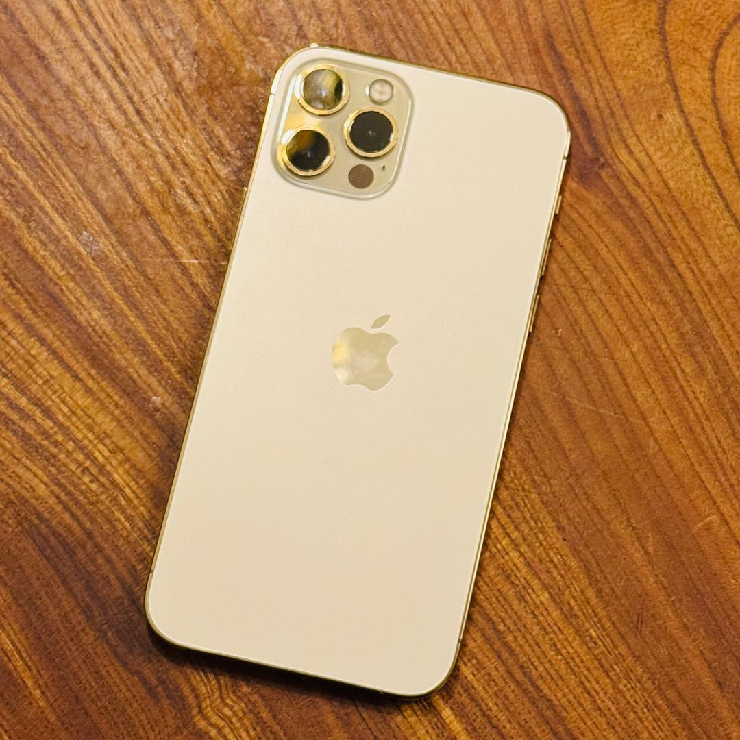 iPhone 12 Pro ゴールド 256GB SIMフリー【カメラ訳あり】