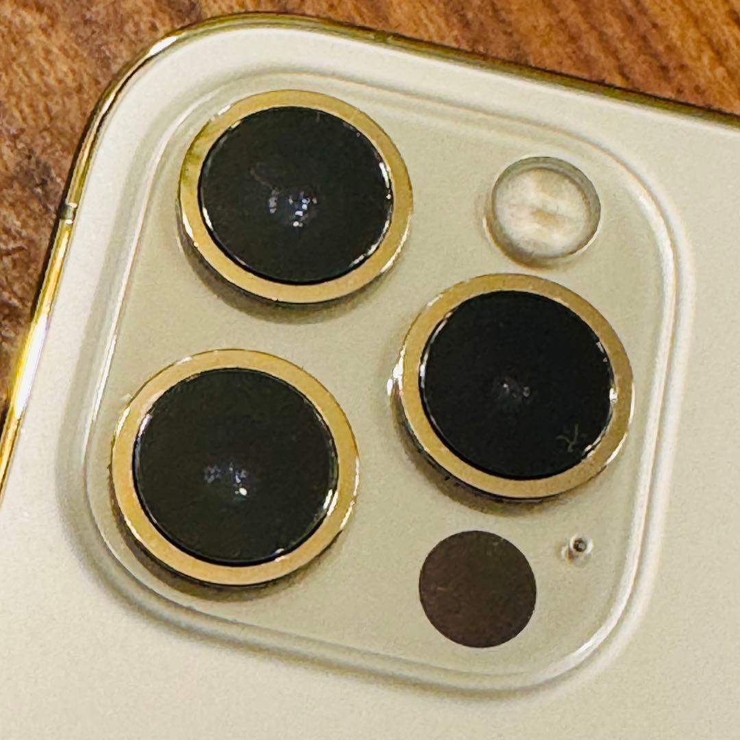 iPhone 12 Pro ゴールド 256GB SIMフリー【カメラ訳あり】