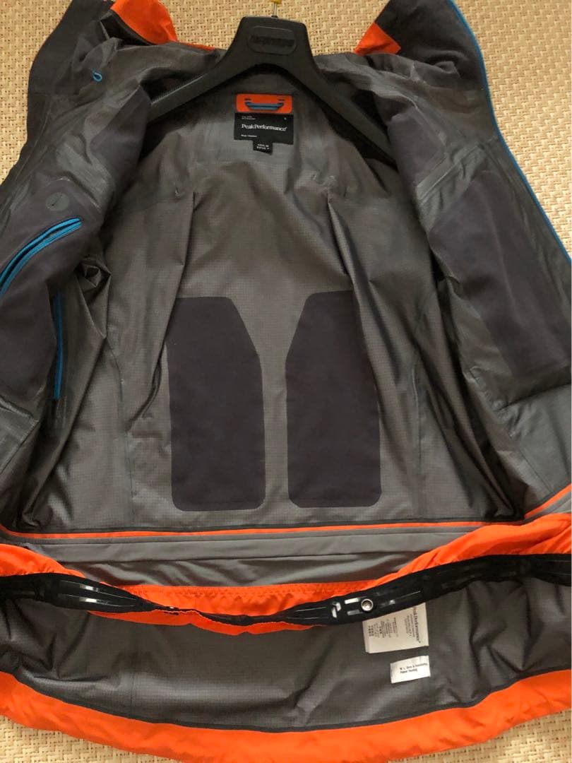 美品Peak Performanceスキーゴアテックスジャケット＆パンツM