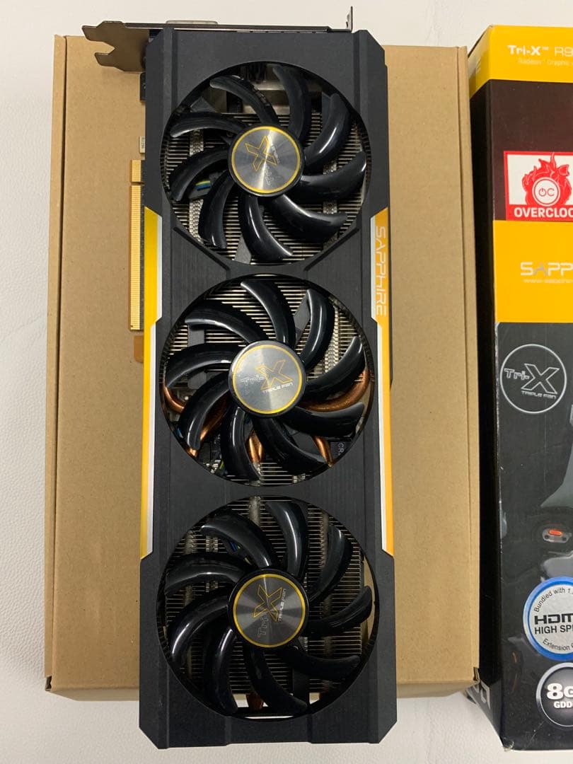 Sapphire R9 380X 8GB トリプルファン　動作未確認