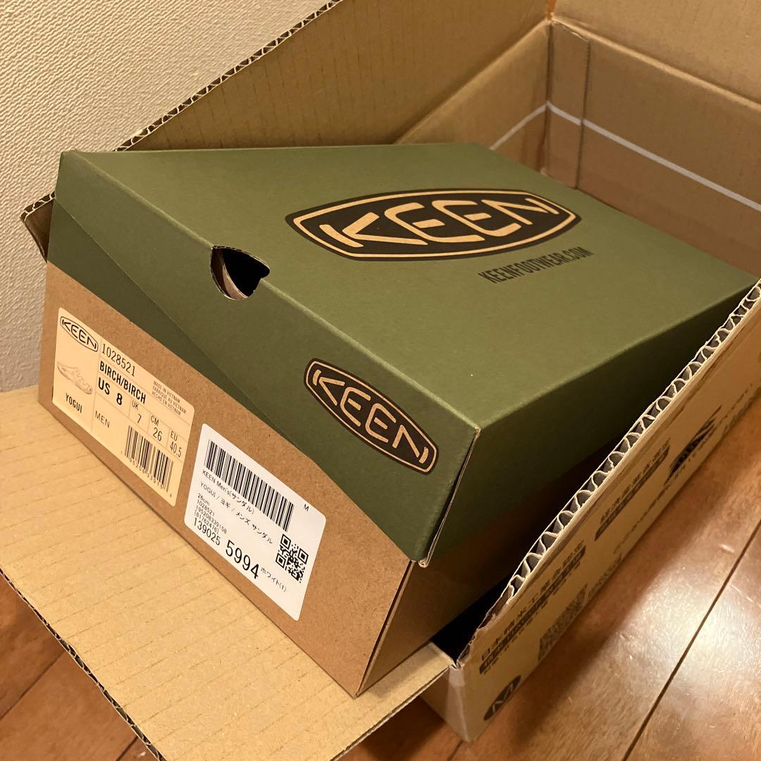 KEEN ヨギ　メンズ　サンダル　ホワイト　26cm