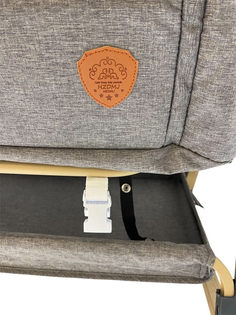 【美品】HZDMJ ベビーベッド 折りたたみ キャスター付き 新生児0-36ヶ月