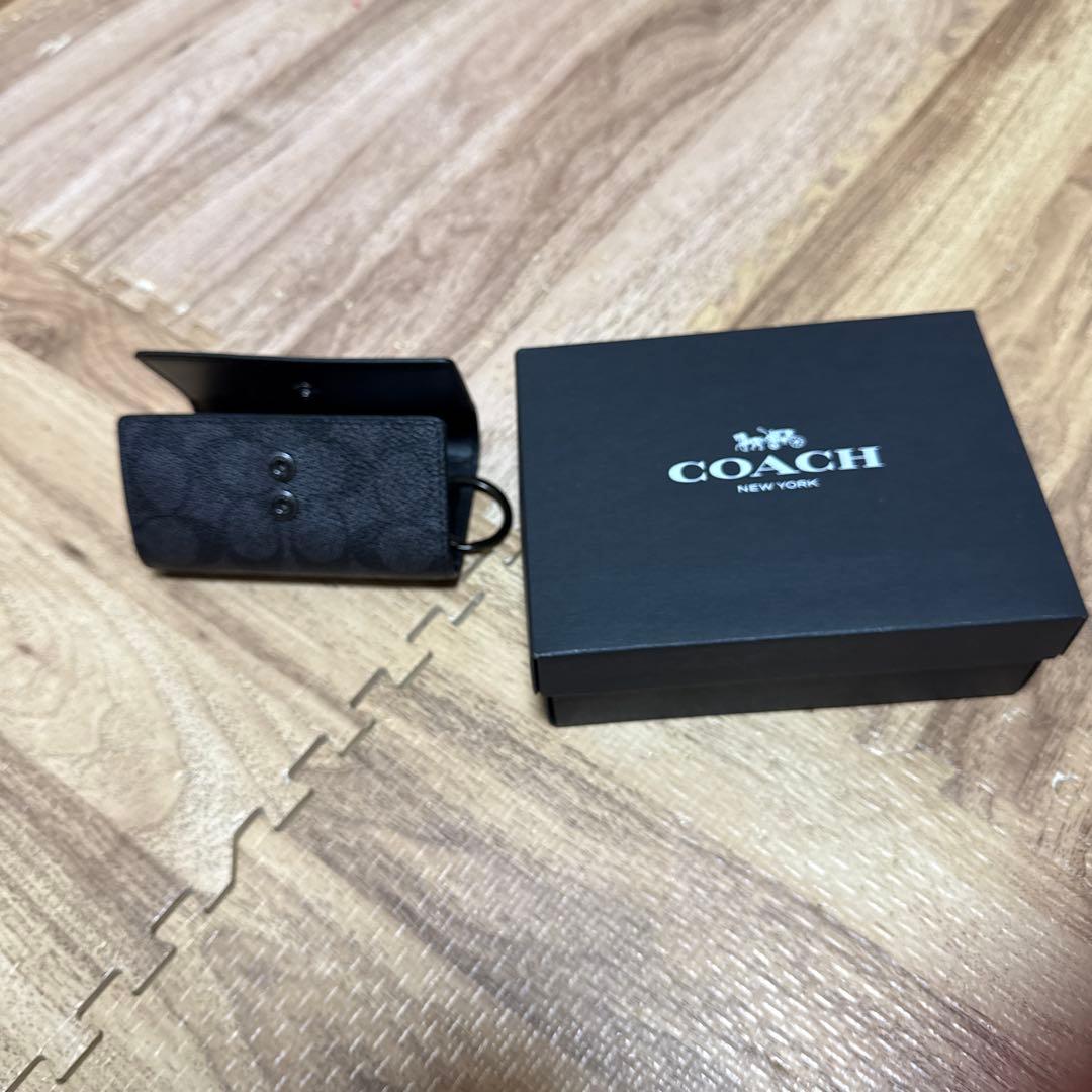 〝完全未使用〟COACH ベルトリング付きキーケース