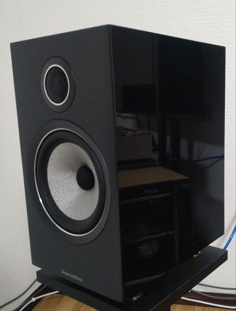 Bowers & Wilkins B＆W 706 S2