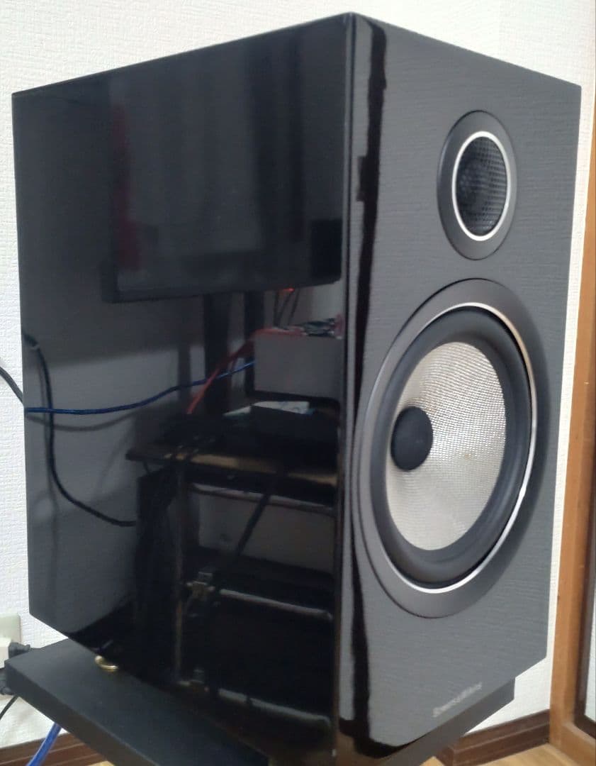 Bowers & Wilkins B＆W 706 S2