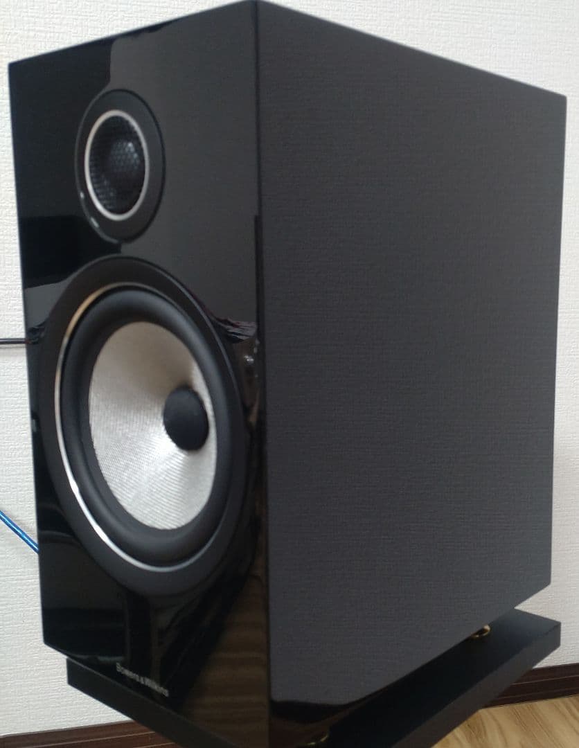Bowers & Wilkins B＆W 706 S2