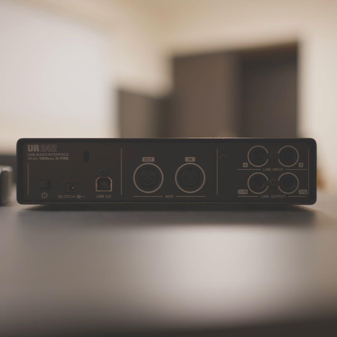 Steinberg UR242 オーディオインターフェイス