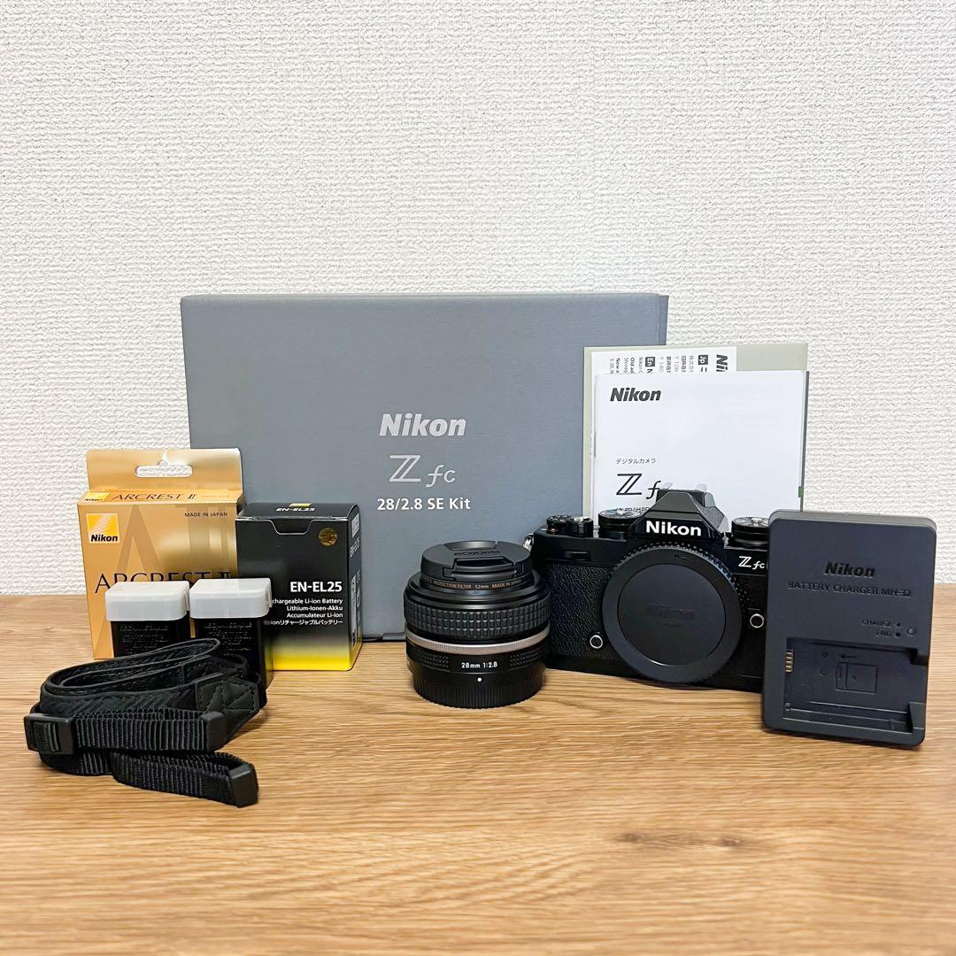 ニコン Zfc 28mm f/2.8 Special Edition ブラック