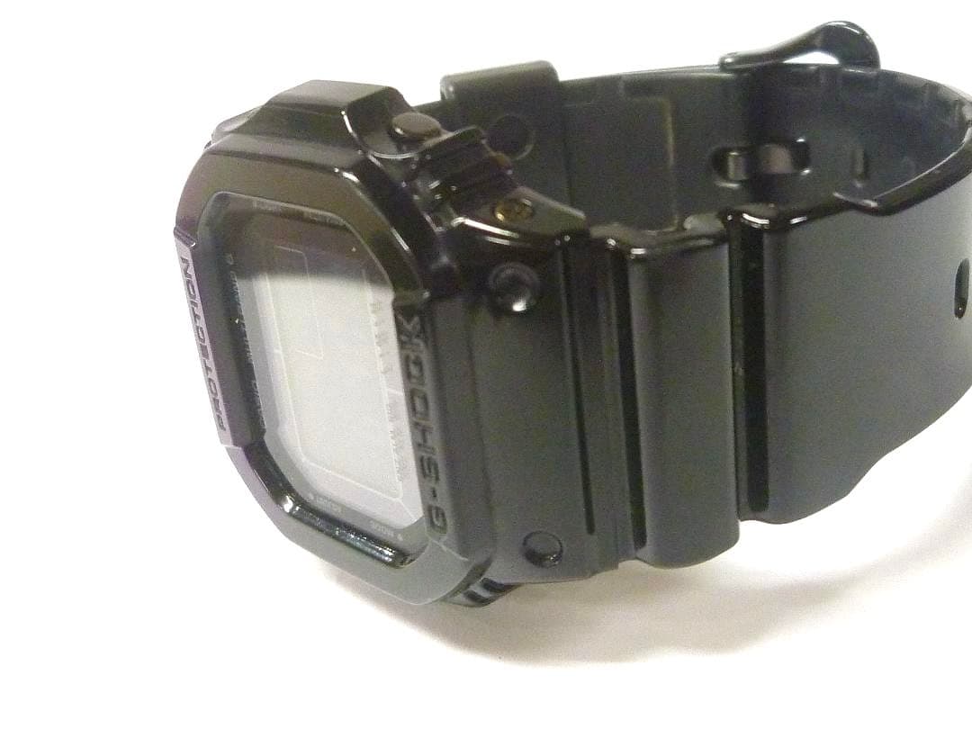 美品 G-SHOCK GW-M5610BB 電波ソーラー ブラック 反転液晶