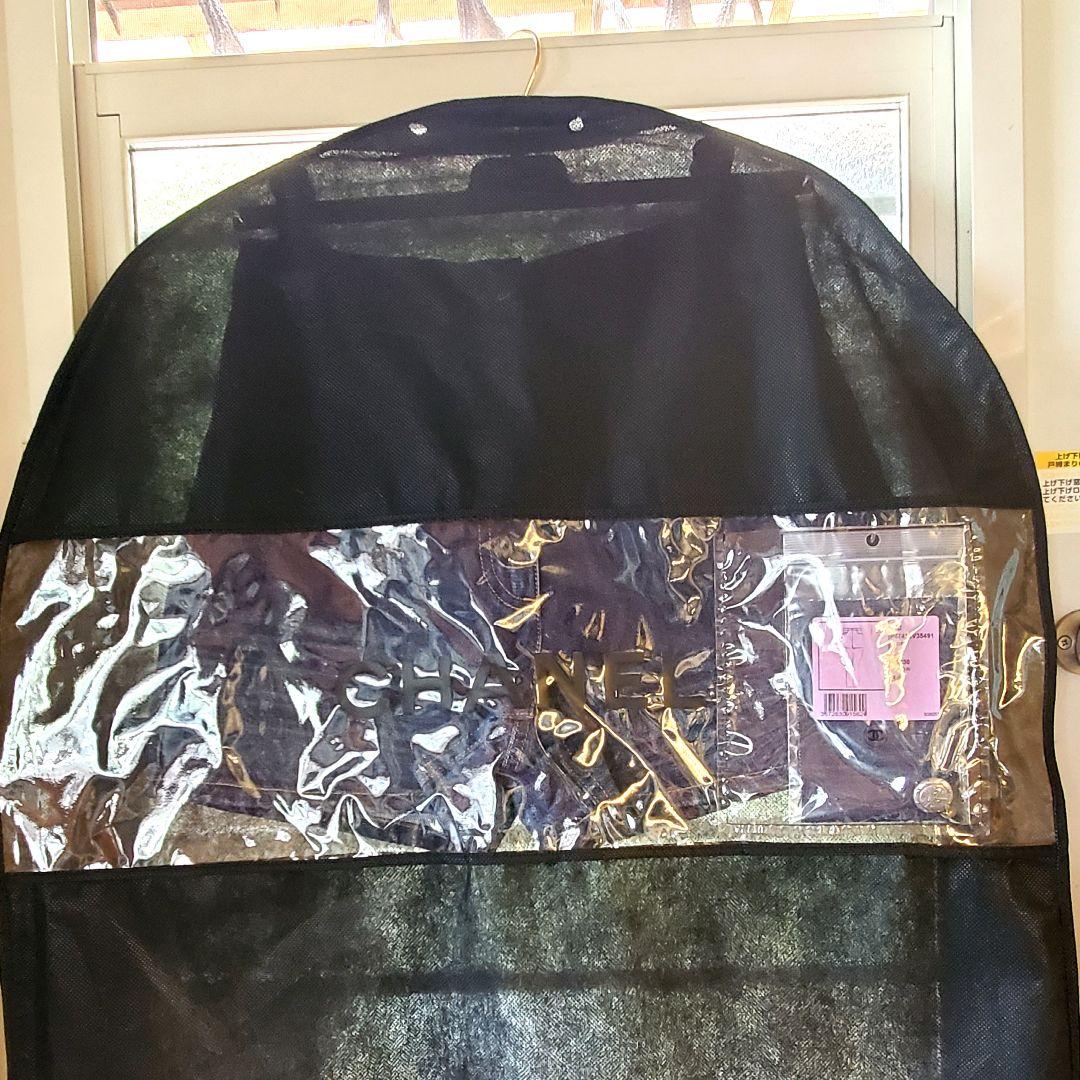 レア!未使用　CHANEL ロゴステッチ　デニムショートパンツ 　34 シャネル